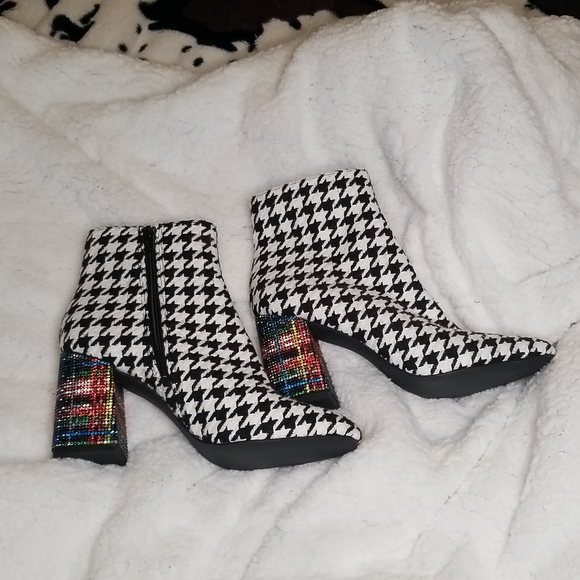 Betsey Johnson Shoes - Betsey Johnson Barette Houndstooth Rhinestone Booties w/ Embellished Block Heel